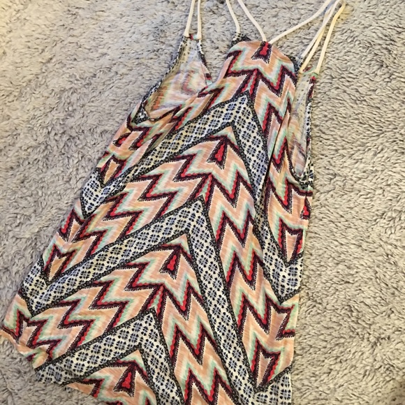 Charming Charlie Razorback Tank Top - Picture 4 of 4